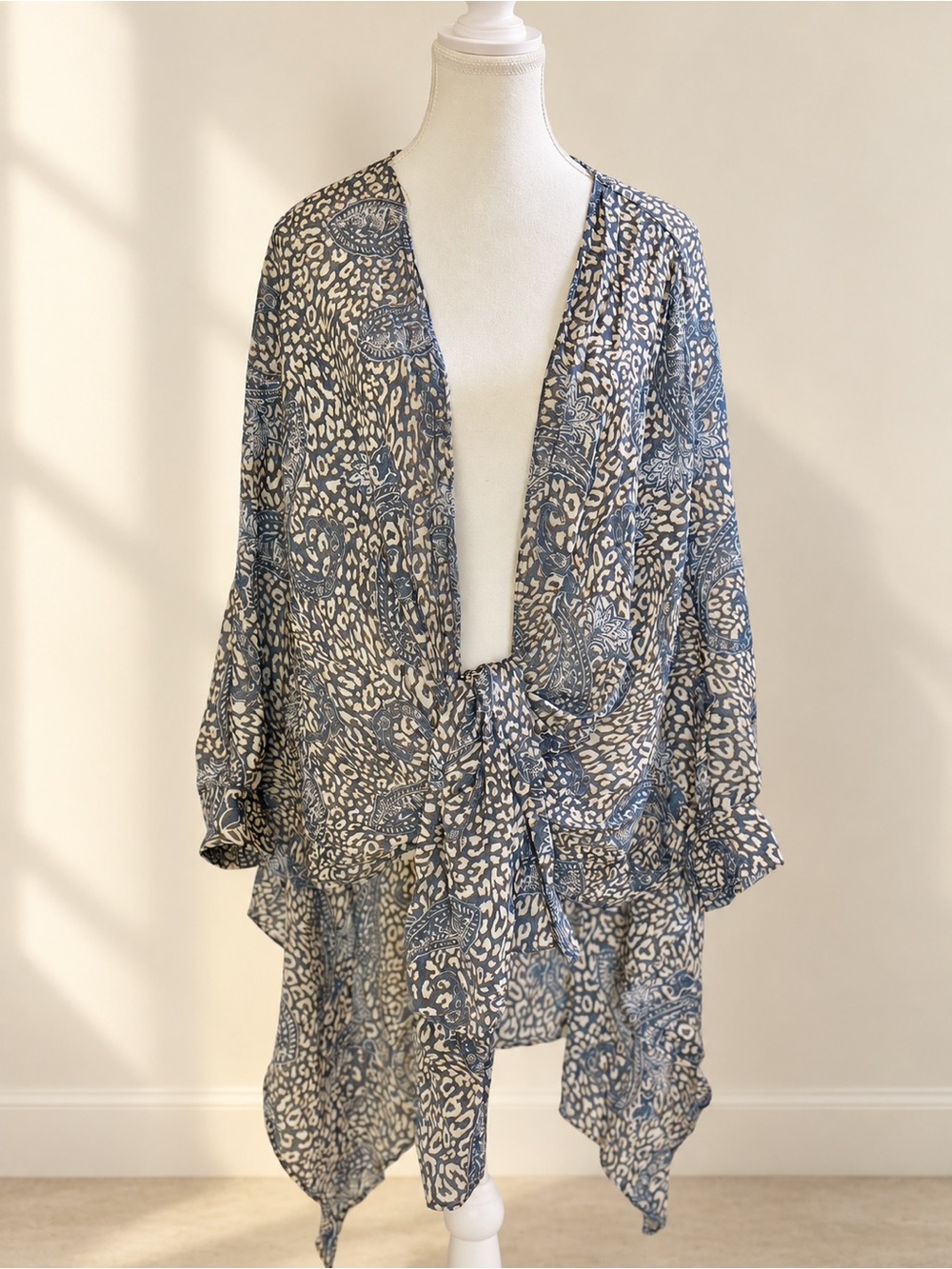 Millibon Blue Paisley Animal Print Kimono Wrap S/M